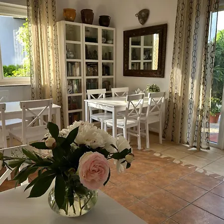 Habitación en casa particular Dg Albatros Ii