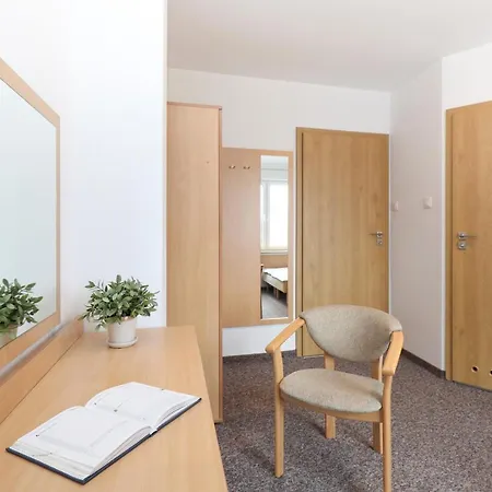 Dg Albatros Ii ريفال