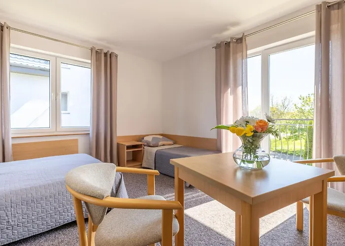 Проживание в семье Dg Albatros Ii Реваль