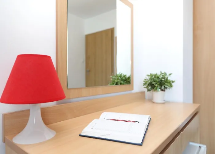 Dg Albatros Ii ホームステイ *